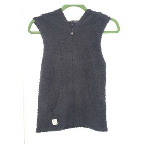 Barefoot Dreams fleece vest, XS